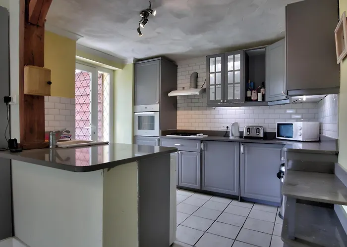 Сasa de vacaciones De La Faziliere *